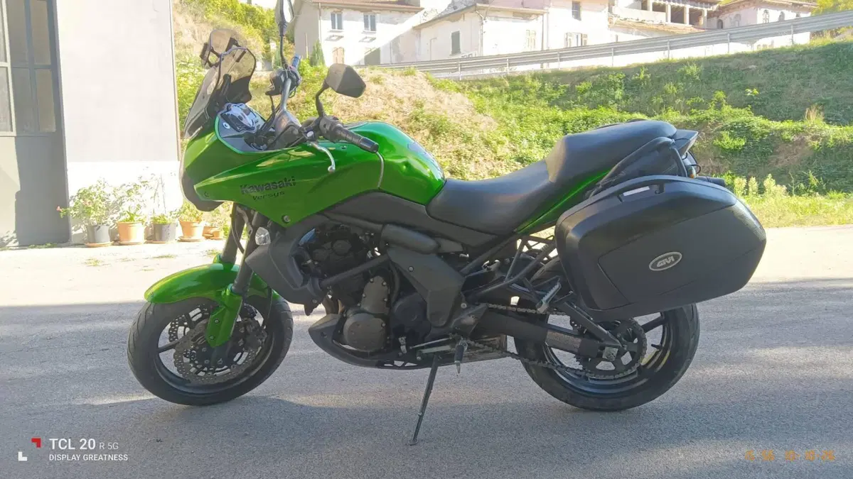 Kawasaki Versys 650 (2006 - 09)  (2)