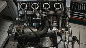 Honda CBR 600 F (1999 - 00)  (6)