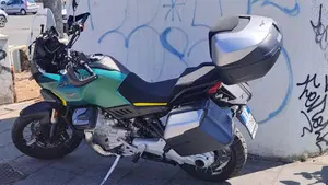 Moto Guzzi Stelvio (2024 - 26)  (5)