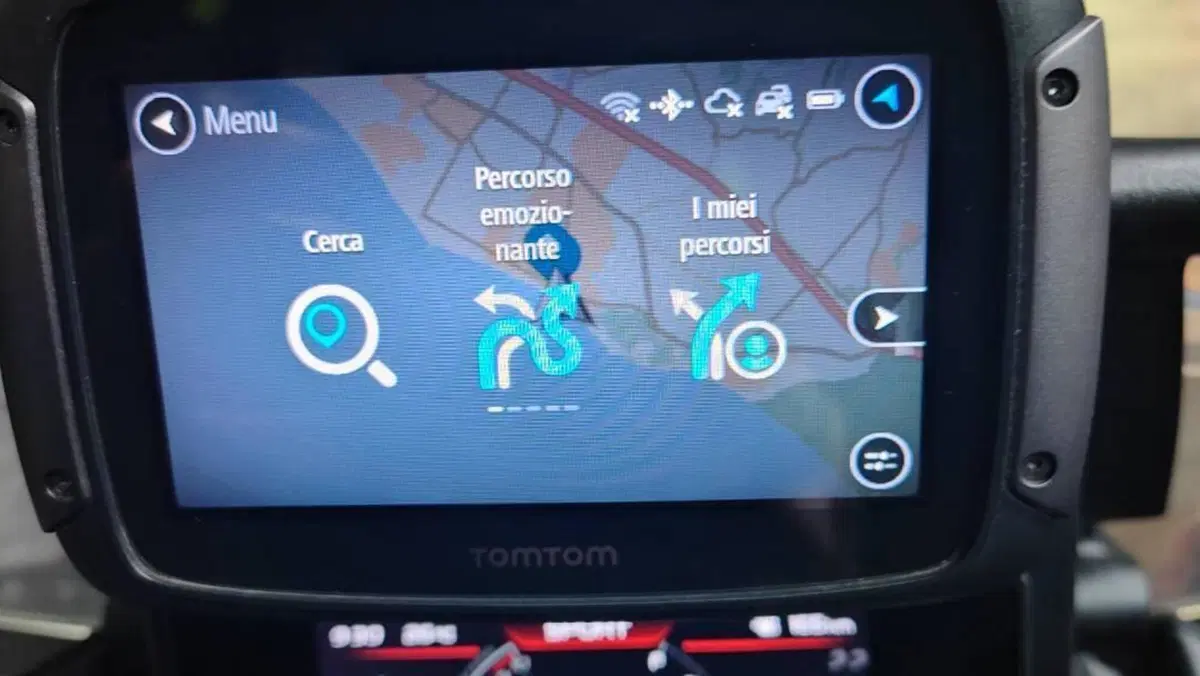 Moto Guzzi Stelvio (2024 - 26)  (6)