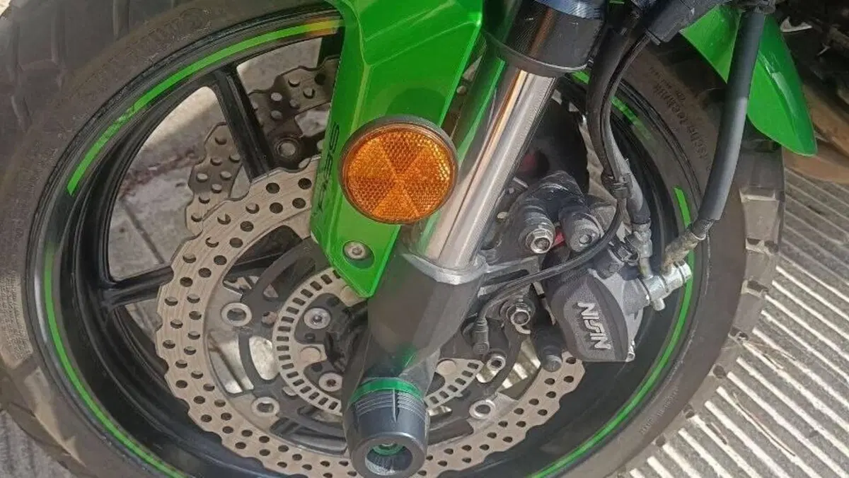 Kawasaki Versys 650 (2017 - 20)  (2)