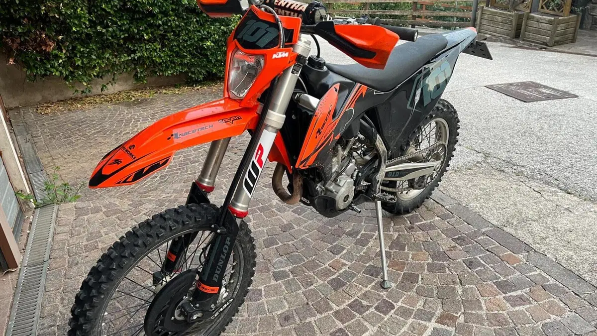 KTM 250 EXC-F (2021) 