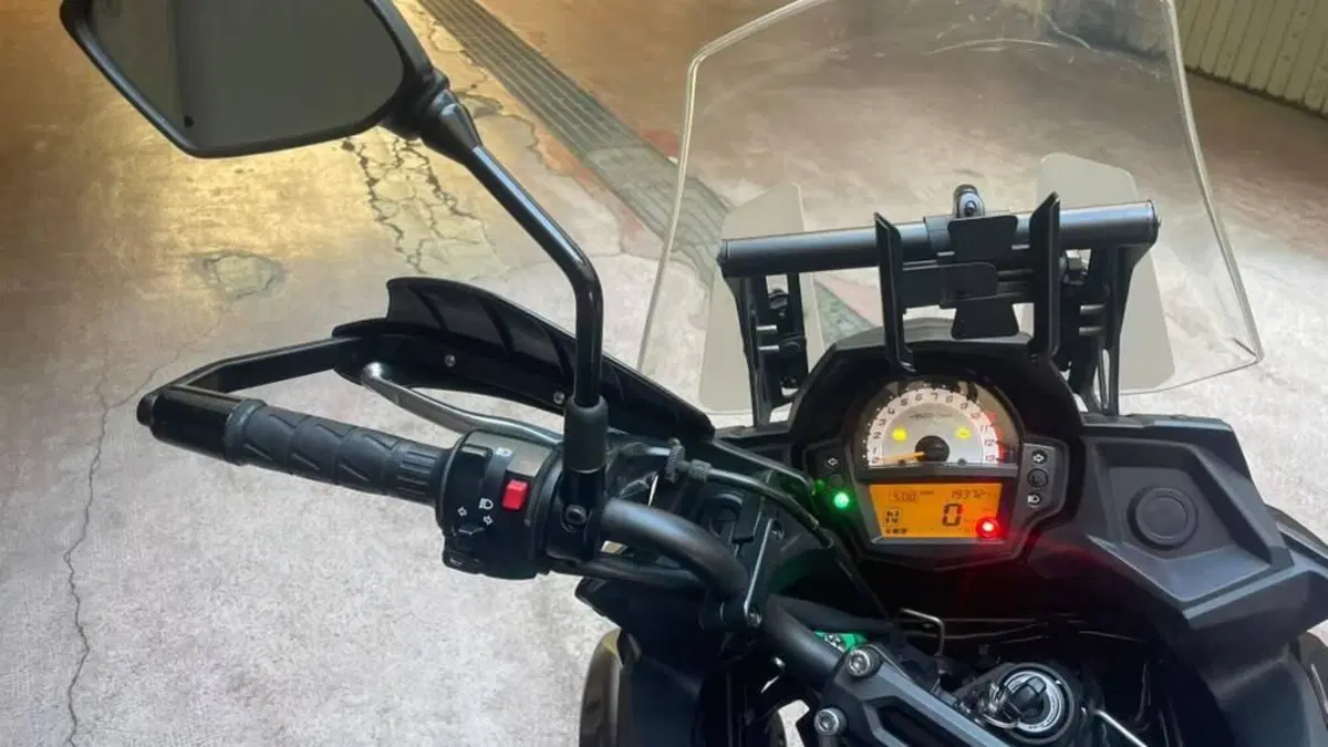 Kawasaki Versys 650 Grand Tourer (2017 - 20)  (4)