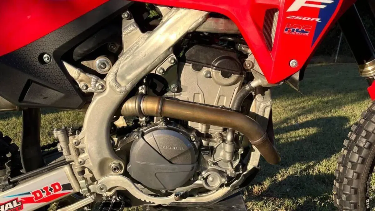 Honda CRF 250R (2026)  (3)