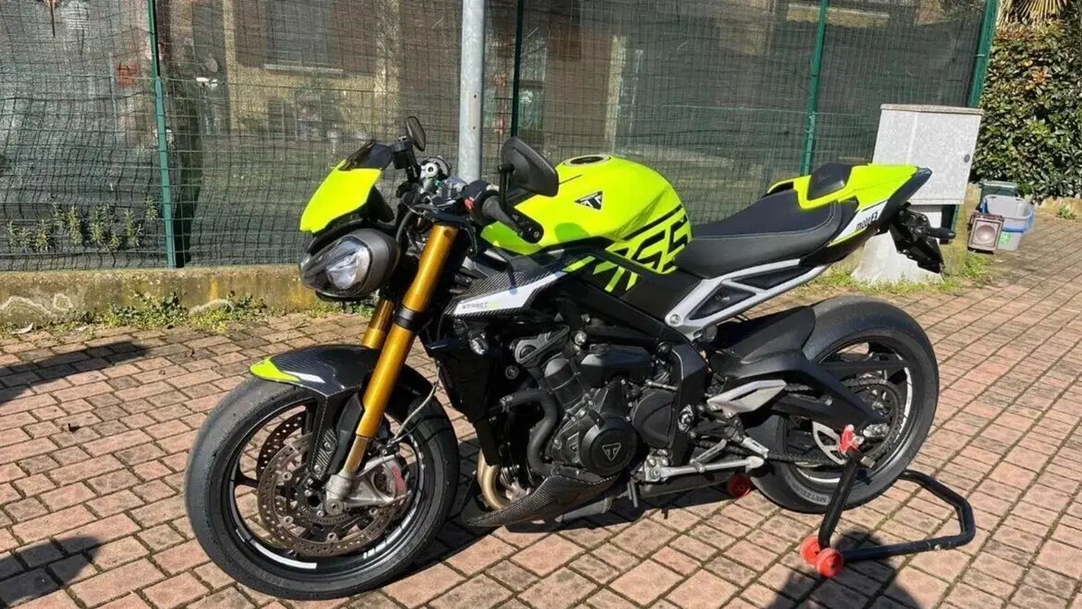 Triumph Street Triple 765 Moto2 Edition (2023 - 24) 