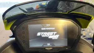 Triumph Street Triple 765 Moto2 Edition (2023 - 24)  (3)