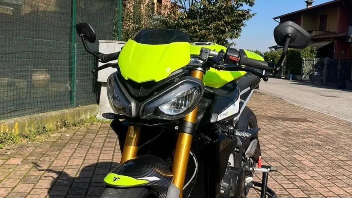 Triumph Street Triple 765 Moto2 Edition (2023 - 24)  (5)