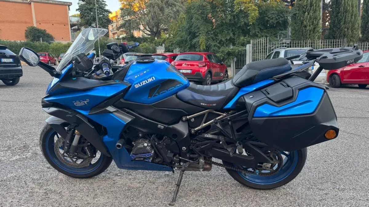 Suzuki GSX-S1000GT (2022 - 24)  (2)