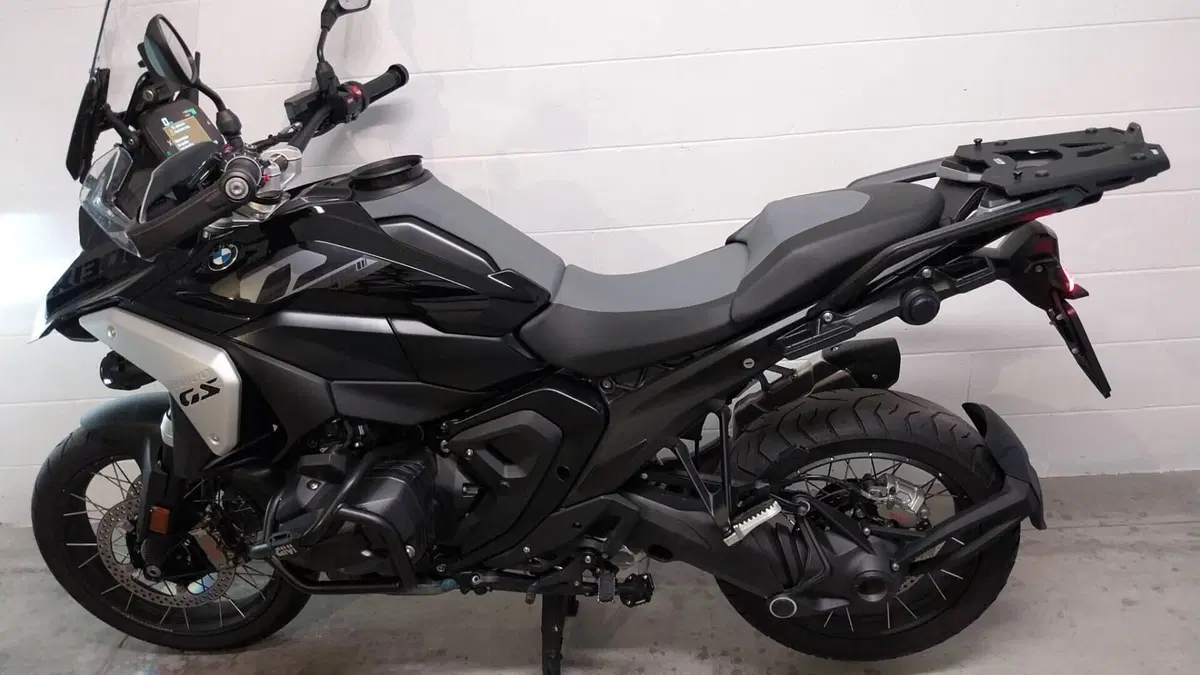 Bmw R 1300 GS Triple Black (2023 - 26) 