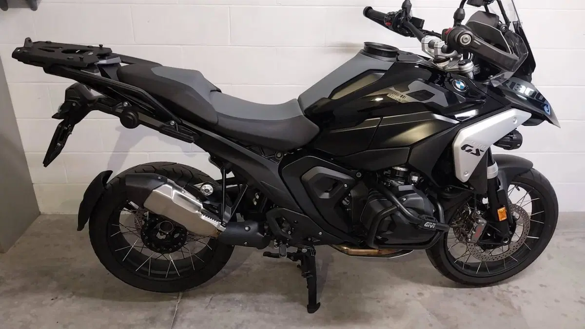 Bmw R 1300 GS Triple Black (2023 - 26)  (3)
