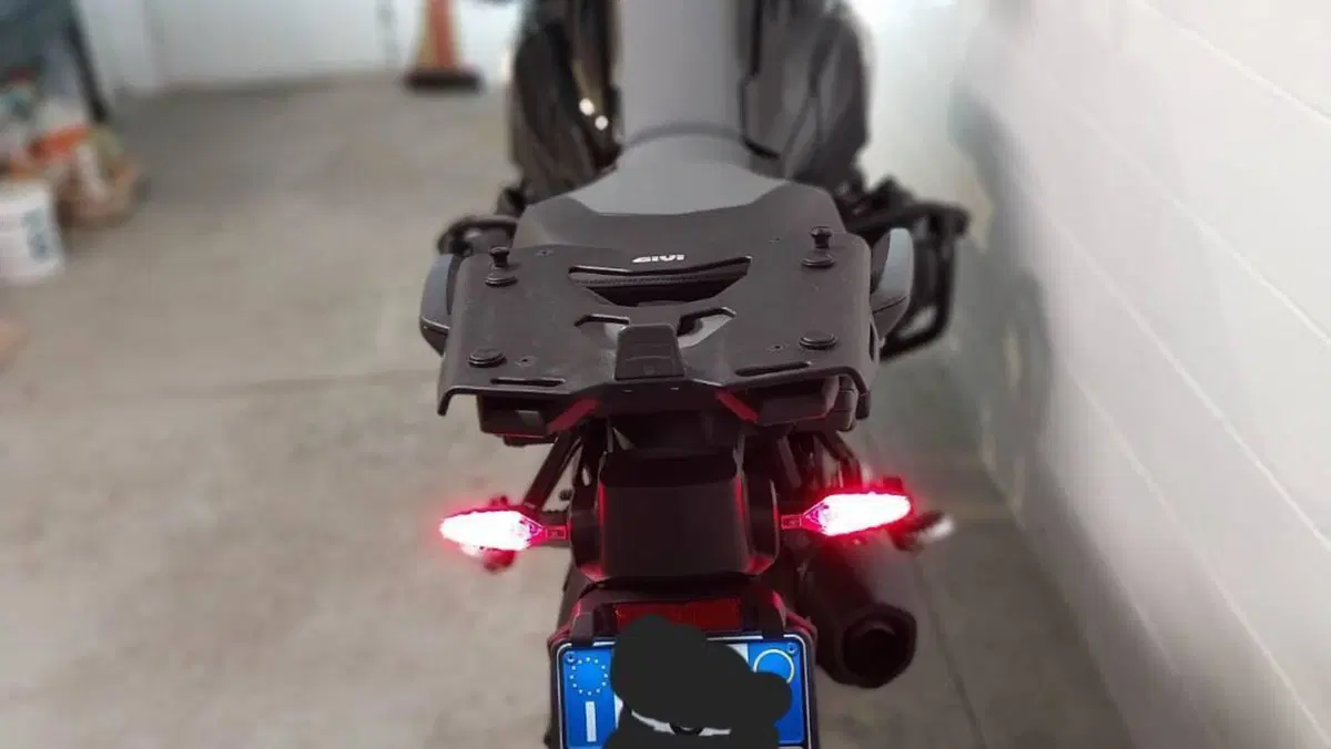 Bmw R 1300 GS Triple Black (2023 - 26)  (5)