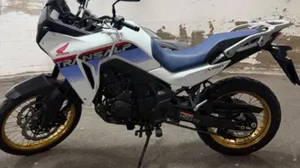 Honda Transalp XL750 (2025) usata