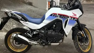 Honda Transalp XL750 (2025)  (3)