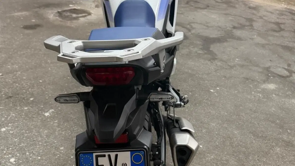 Honda Transalp XL750 (2025)  (4)