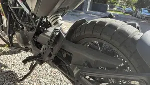 Husqvarna Svartpilen 125 (2021 - 23)  (4)