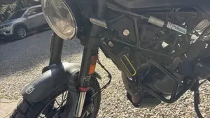 Husqvarna Svartpilen 125 (2021 - 23)  (7)