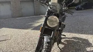 Husqvarna Svartpilen 125 (2021 - 23)  (8)