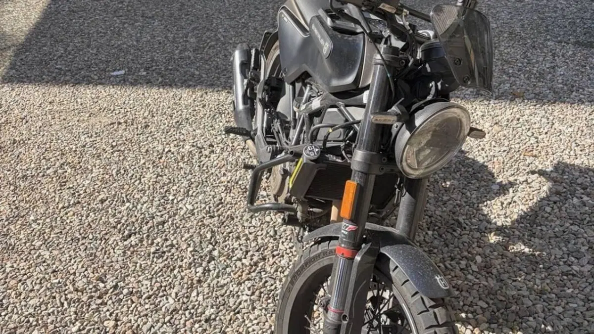 Husqvarna Svartpilen 125 (2021 - 23)  (10)