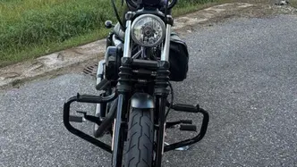 Harley-Davidson 883 Iron (2017 - 20) - XL 883N usata