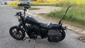 Harley-Davidson 883 Iron (2017 - 20) - XL 883N  (5)