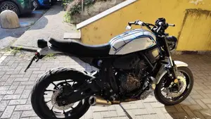 Yamaha XSR 700 (2022 - 26)  (3)