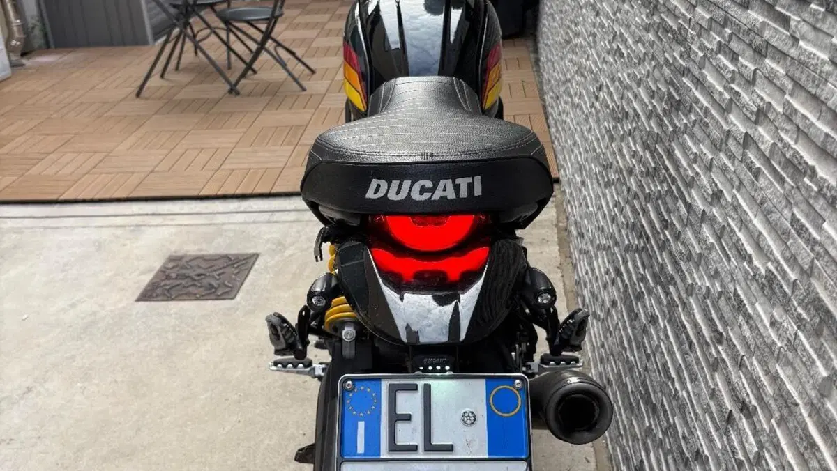Ducati Scrambler 800 Desert Sled (2017 - 20)  (2)