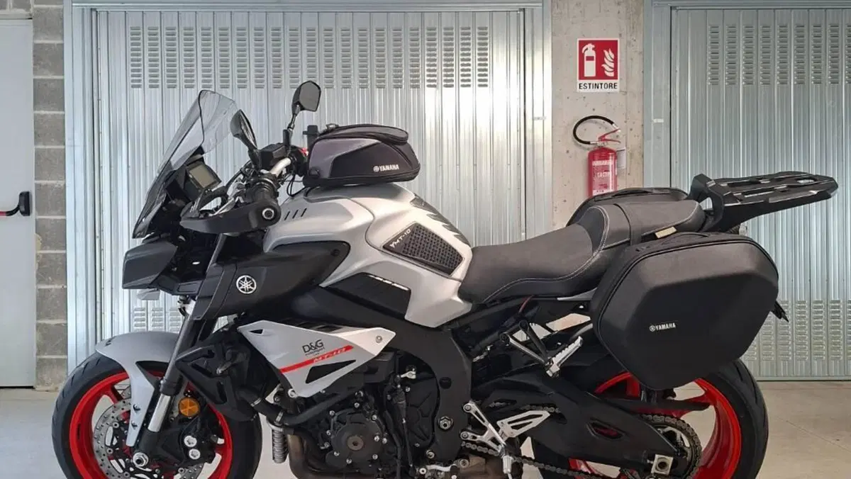 Yamaha MT-10 Tourer Edition (2017 - 20)  (5)