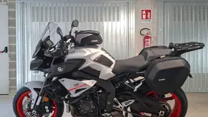 Yamaha MT-10 Tourer Edition (2017 - 20)  (5)