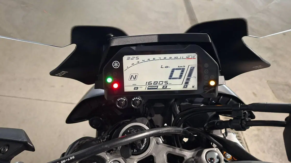 Yamaha MT-10 Tourer Edition (2017 - 20)  (8)