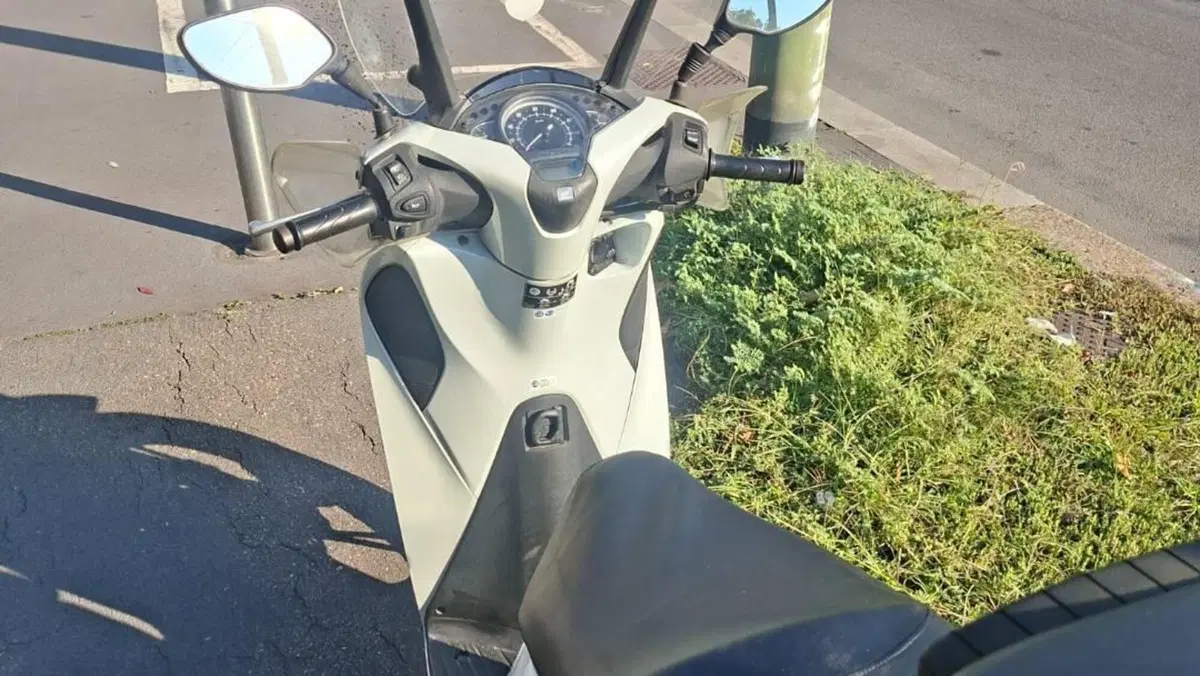 Honda SH 150i (2017 - 19)  (5)