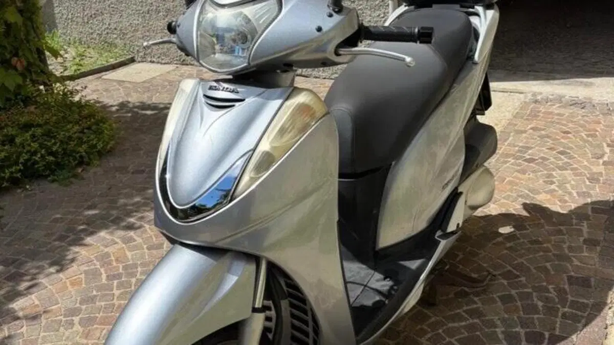 Honda SH 300 i (2006 - 10)  (3)