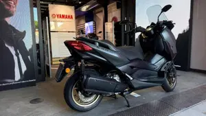 Yamaha X-Max 300 ABS (2017 - 20)  (4)