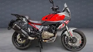 QJ Motor SRT 550 SX (2024) 