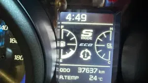 Yamaha T-Max 560 (2020 - 21)  (5)