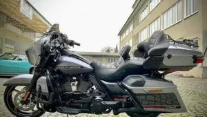 Harley-Davidson 107 Street Glide Special (2017 - 19) - FLHXS 