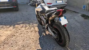 Aprilia Dorsoduro 750 Factory (2010 - 13)  (2)