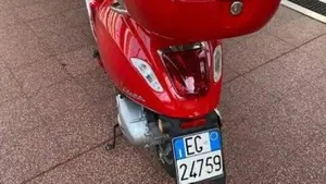 Vespa Primavera 150 3V ie ABS (2016)  (3)