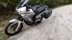 Honda Transalp XL 650V (2005 - 06)  (2)