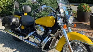 Honda Shadow 750 (2004) 