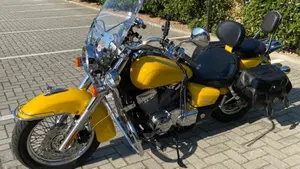 Honda Shadow 750 (2004)  (2)