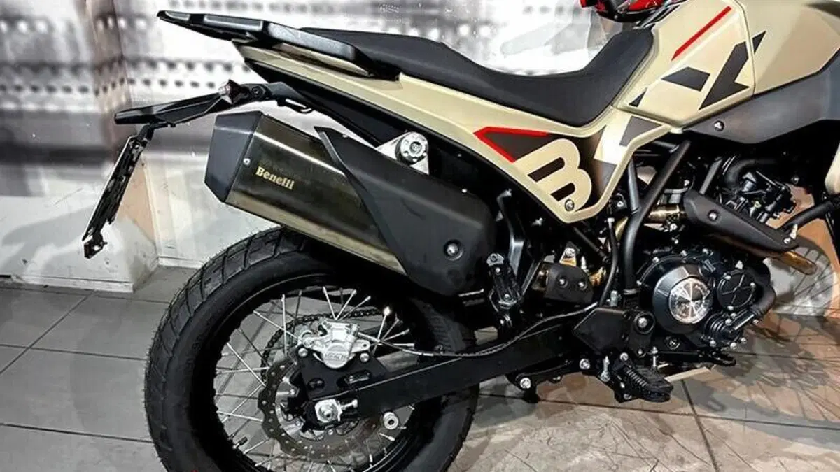 Benelli BKX 125 (2026)  (6)