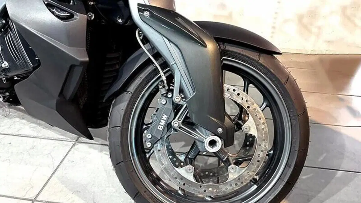 Bmw K 1300 R (2009 - 16)  (3)