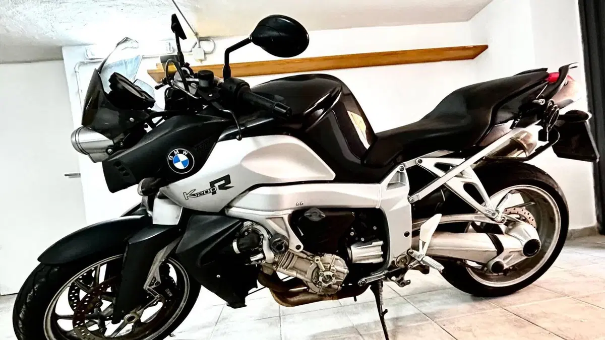Bmw K 1200 R  (2)
