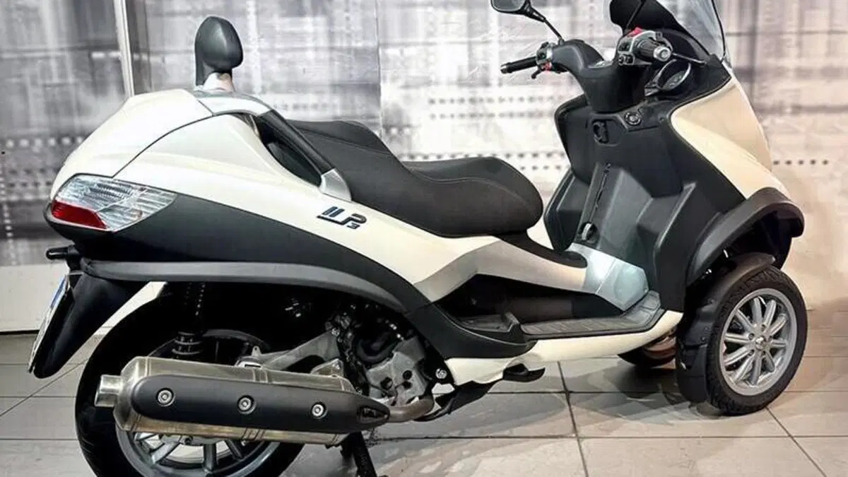 Piaggio MP3 LT 400 (2009 - 11)  (3)