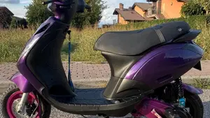 Piaggio Zip 50 2T (2000 - 18)  (5)
