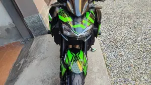 Kawasaki Z 900 (2017 - 18)  (3)