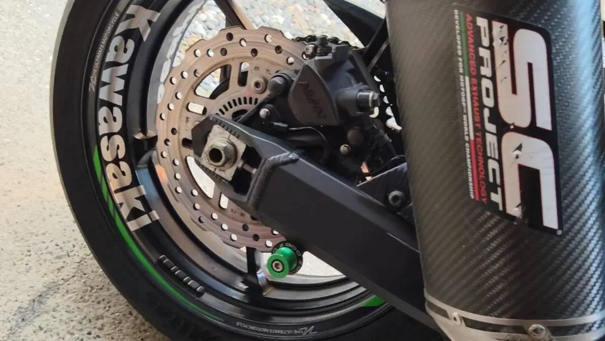 Kawasaki Z 900 (2017 - 18)  (7)