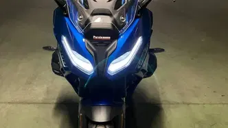 Bmw R 1300 RS (2026) usata