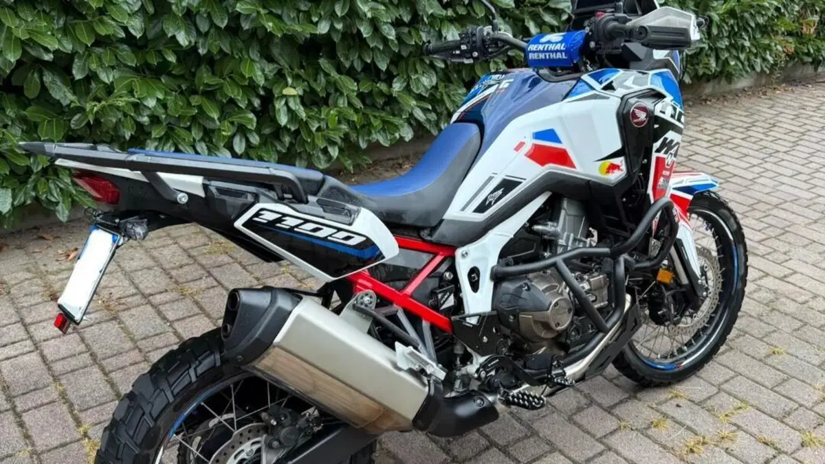 Honda Africa Twin CRF 1100L DCT (2022 - 23)  (5)