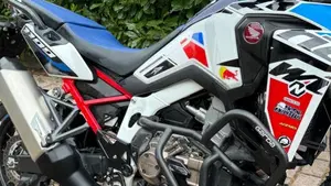 Honda Africa Twin CRF 1100L DCT (2022 - 23)  (6)